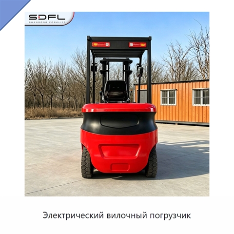 Электрический вилочный погрузчик
