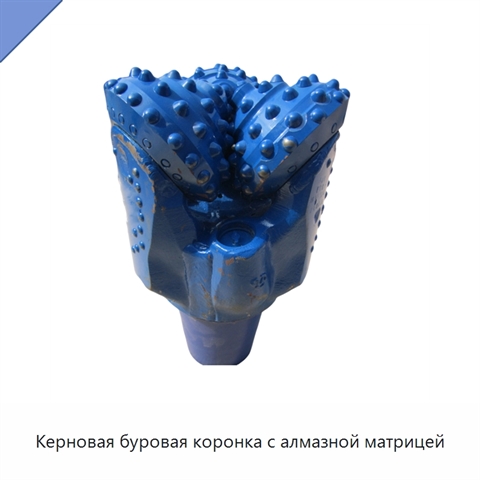 Керновая буровая коронка с алмазной матрицей